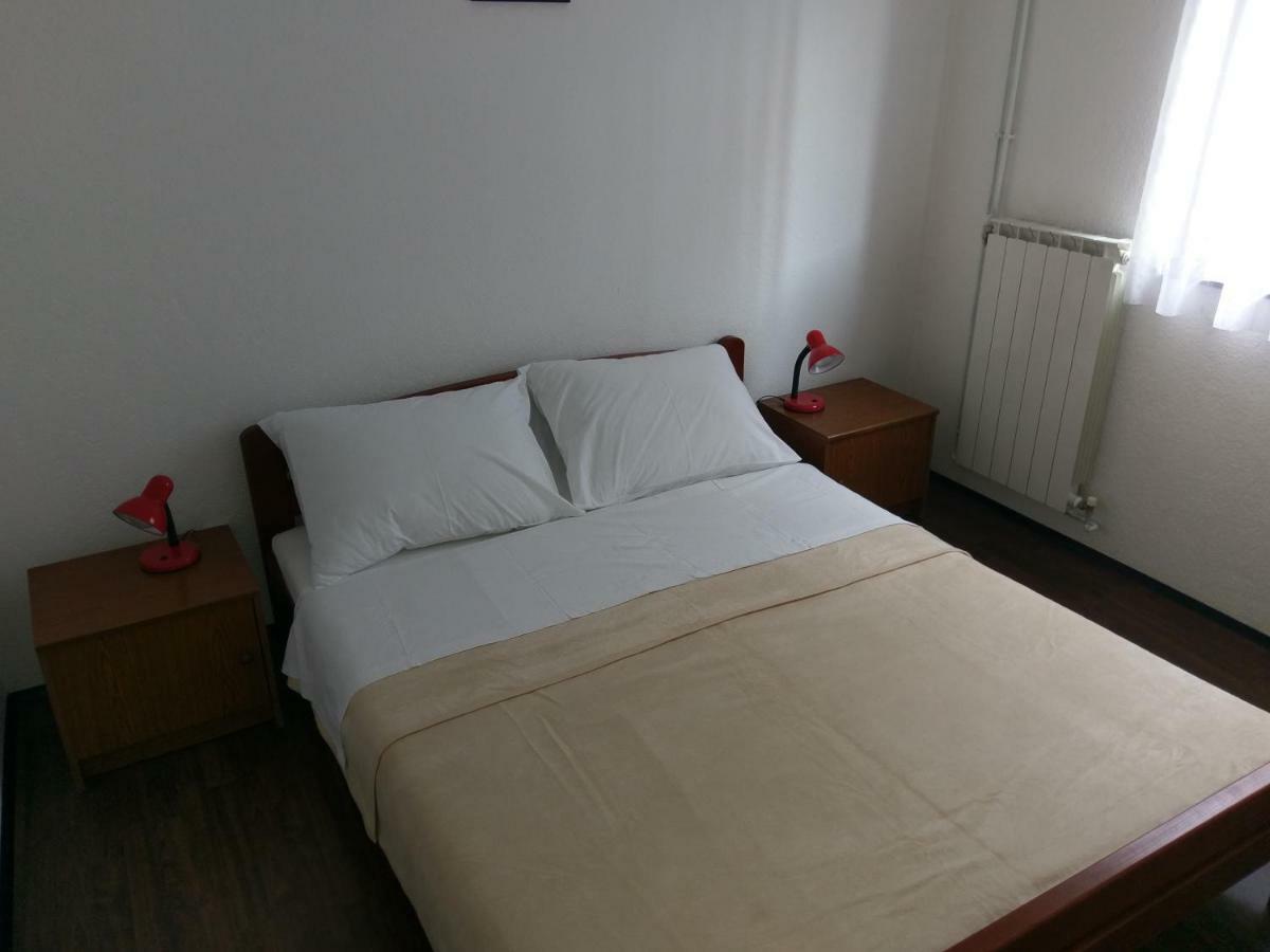Apartments Ingrid Novigrad  Екстер'єр фото